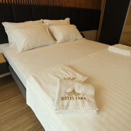 Hotel Luna พริเซรน ภายนอก รูปภาพ